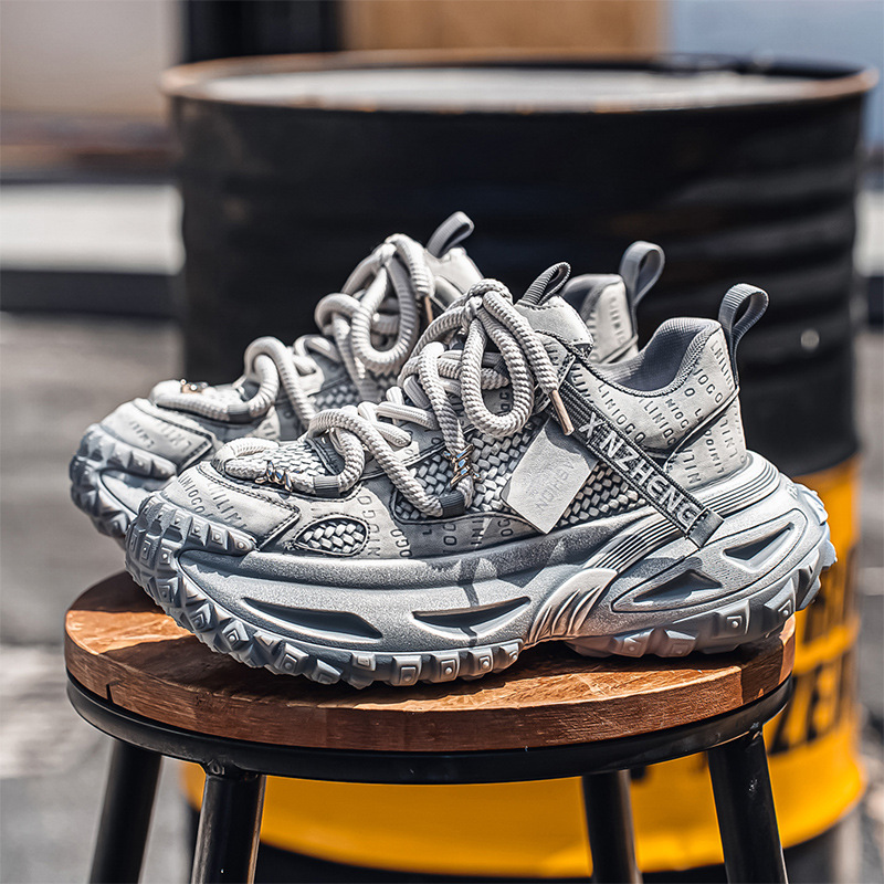 Men's Chunky Low-Top Sneakers DL22