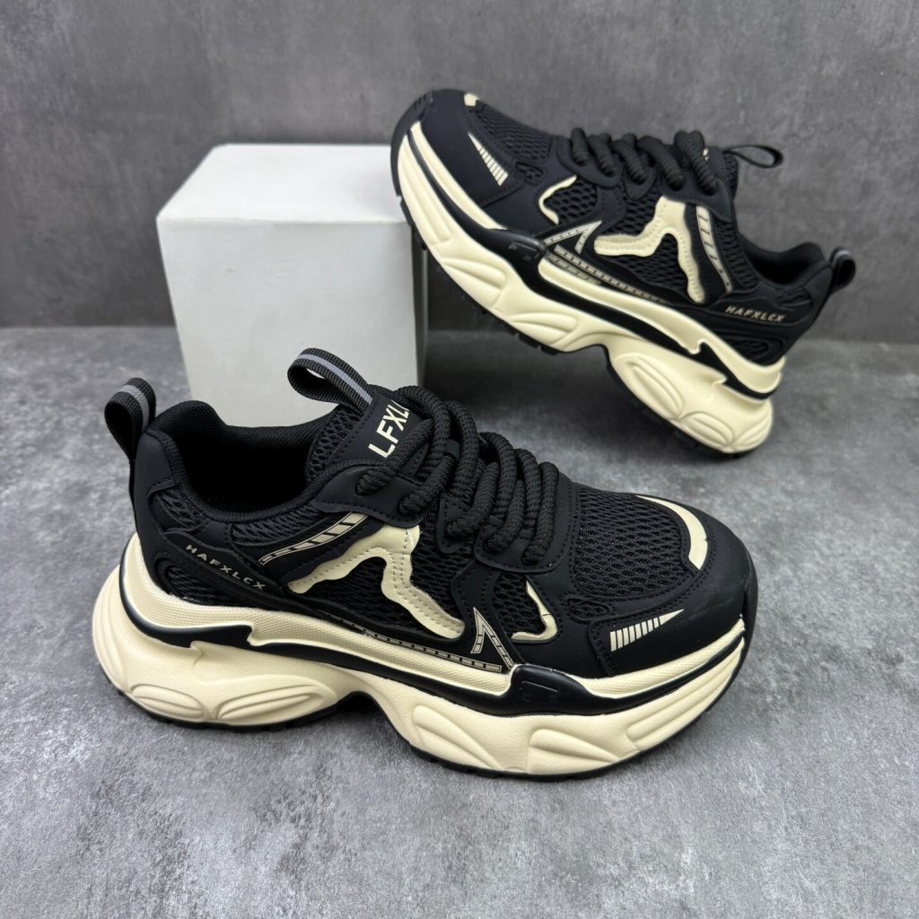 Men's Chunky Low-Top Sneakers E35